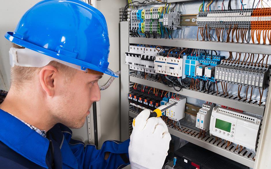 je recherche un électricien Bobigny
